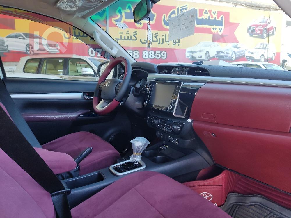 تۆیۆتا هایلۆکس